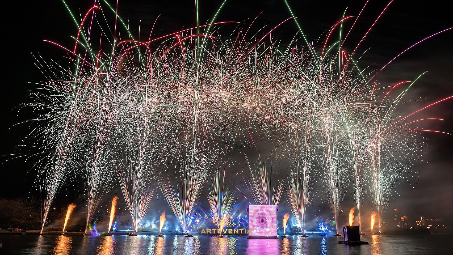 ARTEVENTIA - Bonfire Disney Village - Frédéric Lepla WM06