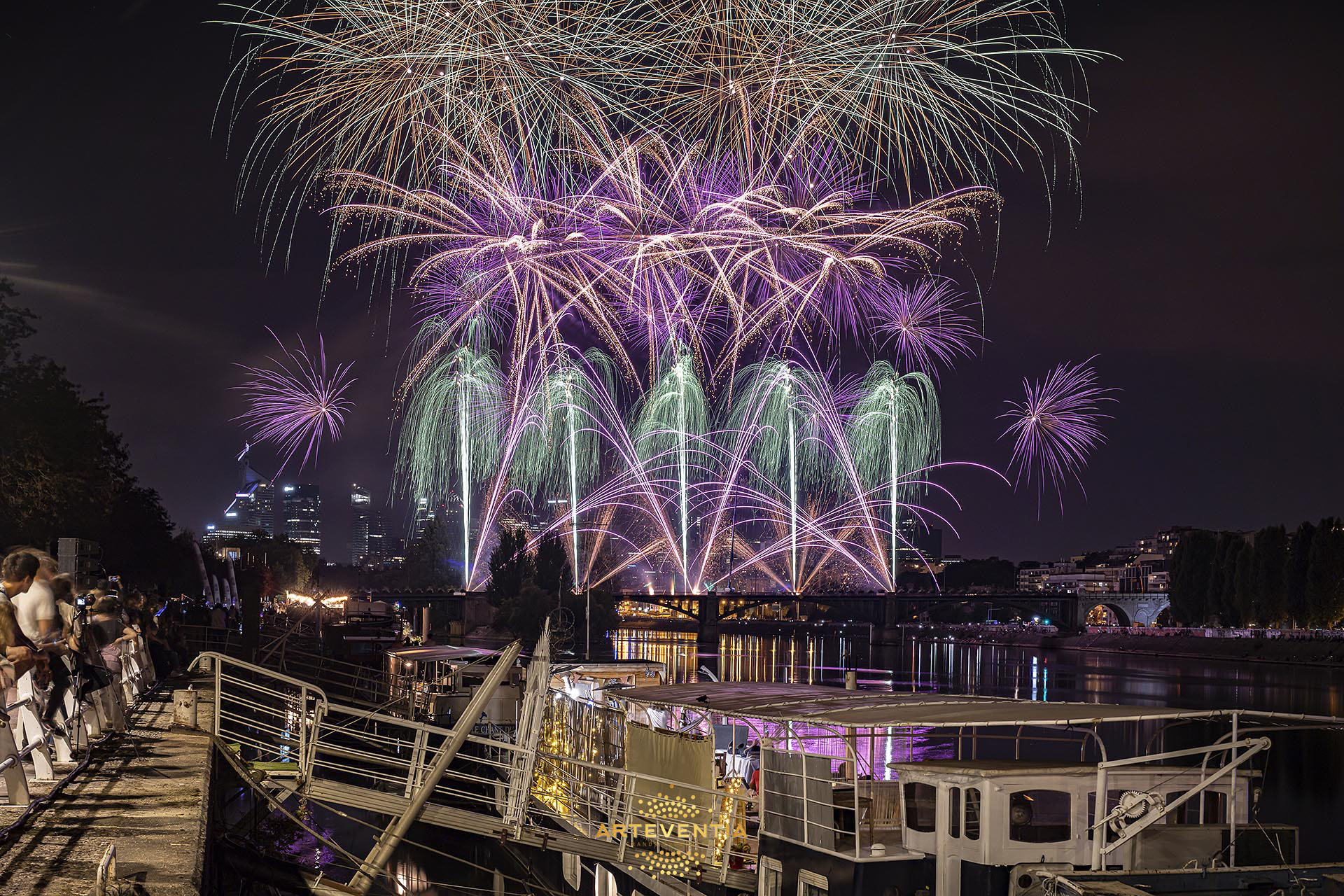 ARTEVENTIA - Pont de Levallois - Frédéric Lepla WM02