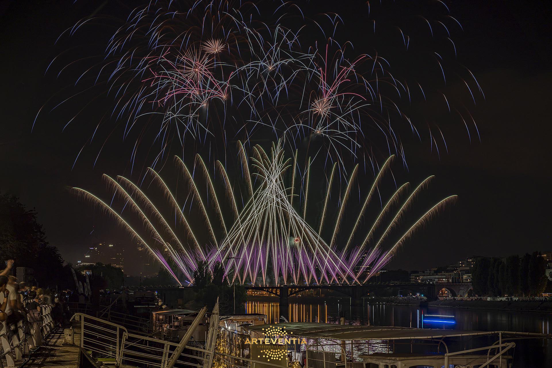ARTEVENTIA - Pont de Levallois - Frédéric Lepla WM04