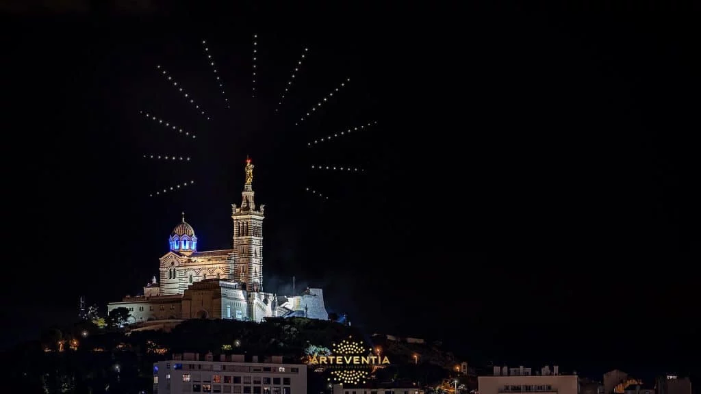 ARTEVENTIA - Le Noel Marseillais - Arthur LEPLA-WM09 Drones Notre Dame de la Garde Marseille