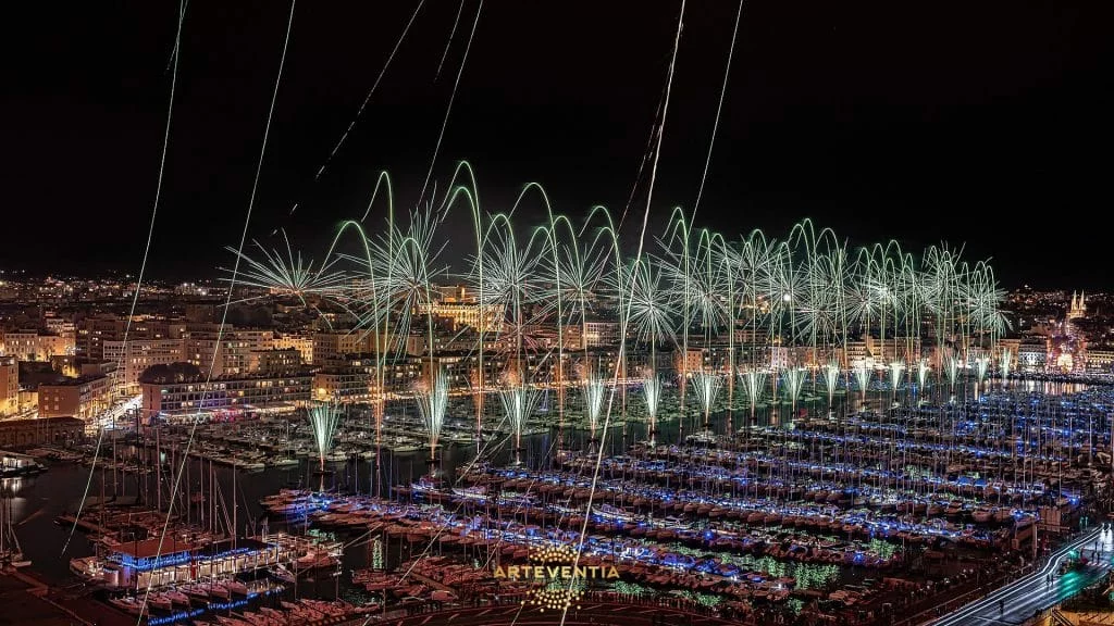 ARTEVENTIA - Le Noel Marseillais - Frédéric Lepla-WM03 spectacle pyrotechnique synchronisé avec musique